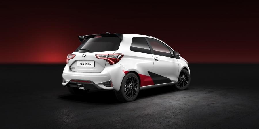  Toyota Yaris High Performance 2017 года  (фото 2 из 3)